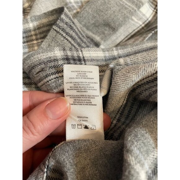 Gray plaid flannel - Picture 5 of 6